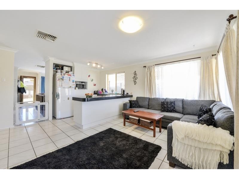 5 Cobb Place, Gosnells WA 6110