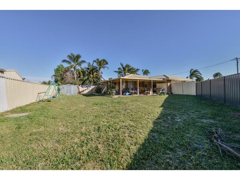 5 Cobb Place, Gosnells WA 6110