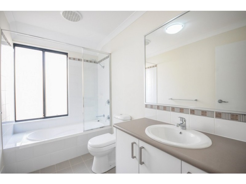 12 Bonner Lane, Armadale WA 6112