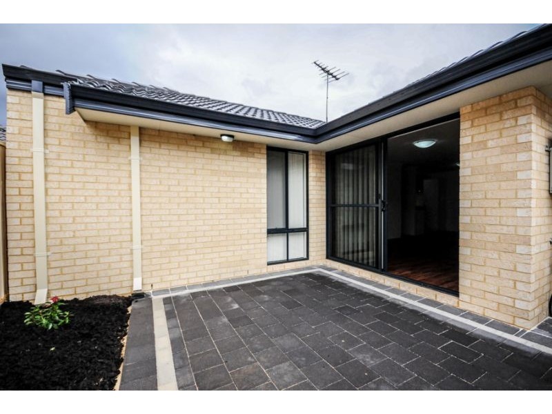 12 Bonner Lane, Armadale WA 6112