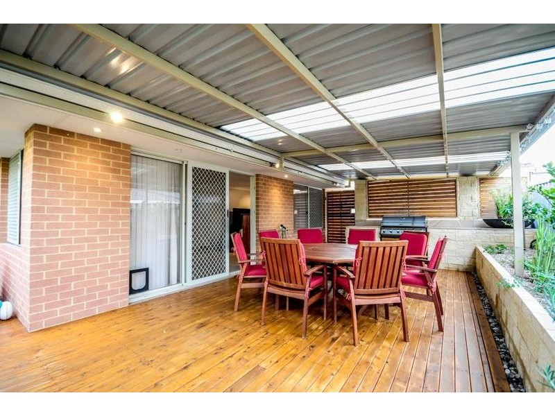 4 Eldridge Grove, Cannington WA 6107