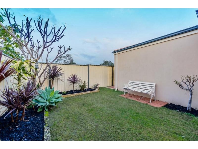 30 Eldridge Grove, Cannington WA 6107