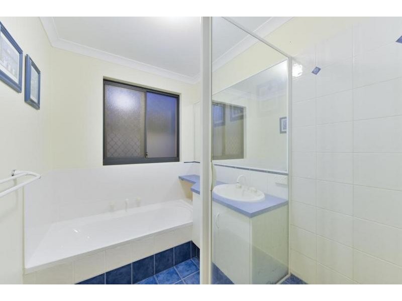 30 Eldridge Grove, Cannington WA 6107