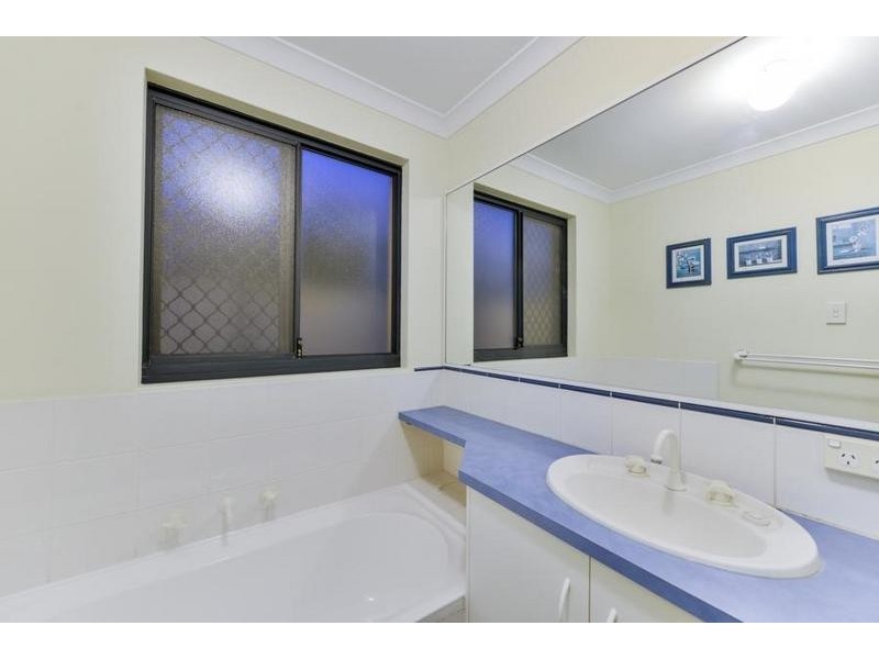 30 Eldridge Grove, Cannington WA 6107