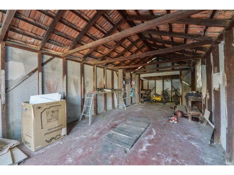 477 Sevenoaks Street, Beckenham WA 6107