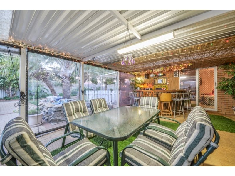 57 Lunar Way, Beckenham WA 6107