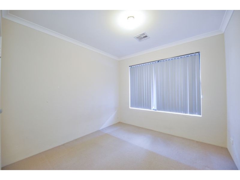 14 Kingsdown Road, Maddington WA 6109