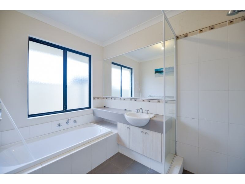 14 Kingsdown Road, Maddington WA 6109