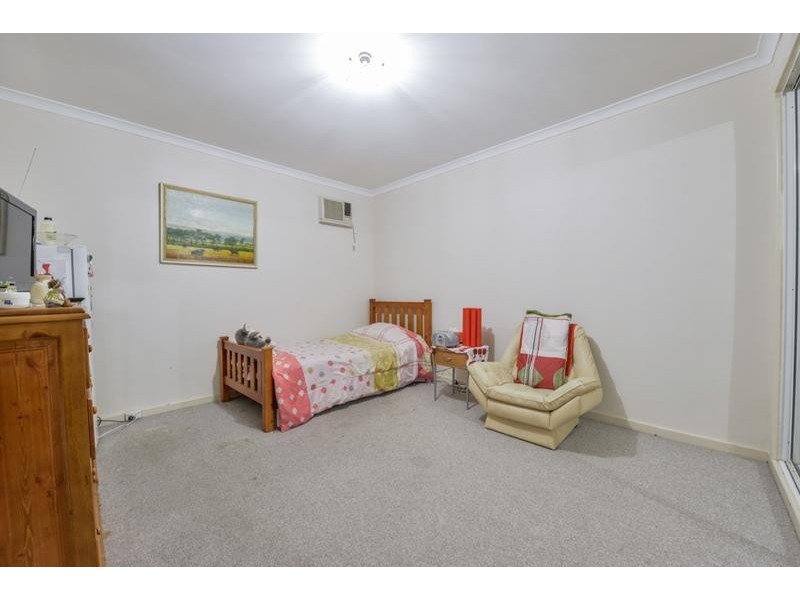 40 Redcliffe Street, East Cannington WA 6107