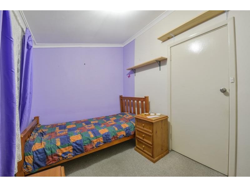 40 Redcliffe Street, East Cannington WA 6107