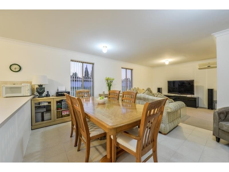 6/128 Wharf Street, Cannington WA 6107
