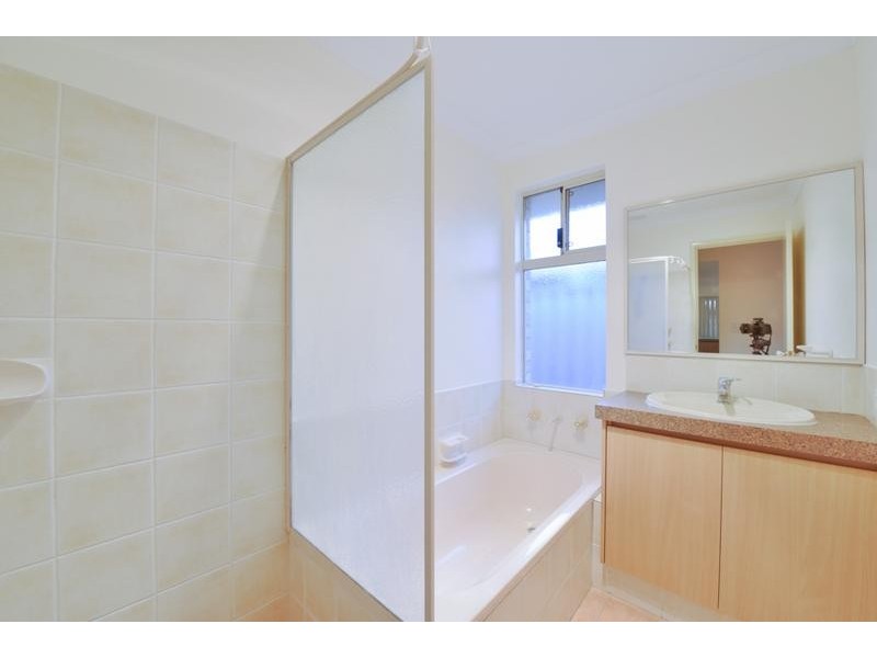 23 Cayman Place, Kenwick WA 6107