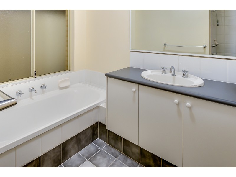 5/24 Bickley Road, Cannington WA 6107