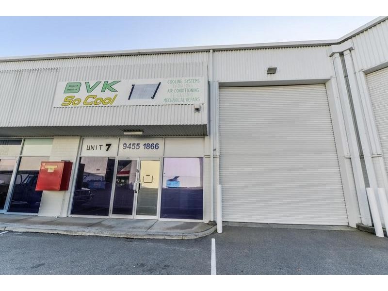 9/195-197 Bannister Road, Canning Vale WA 6155