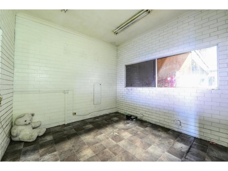 9/195-197 Bannister Road, Canning Vale WA 6155