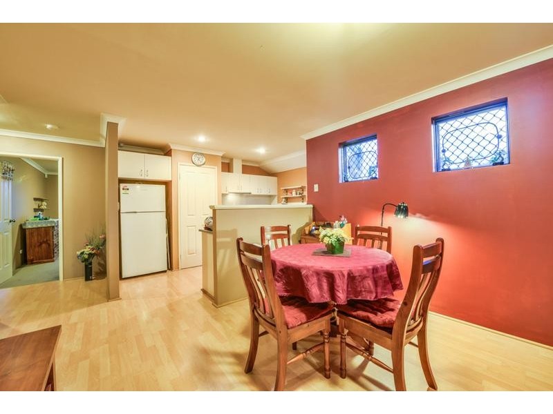 1/21 Holton Way, Cannington WA 6107