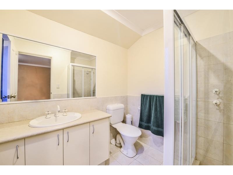 1/21 Holton Way, Cannington WA 6107