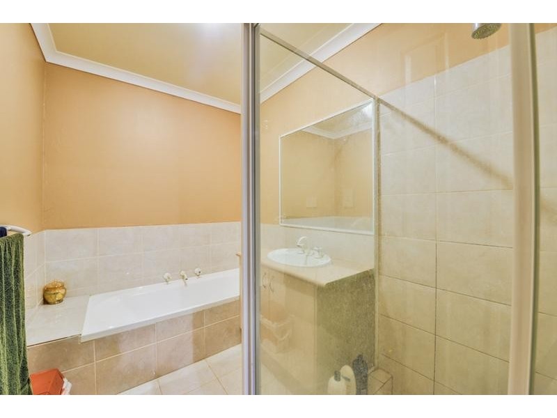 1/21 Holton Way, Cannington WA 6107