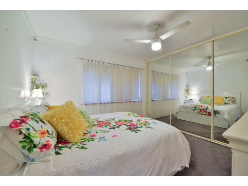 24 Tooting Street, Beckenham WA 6107