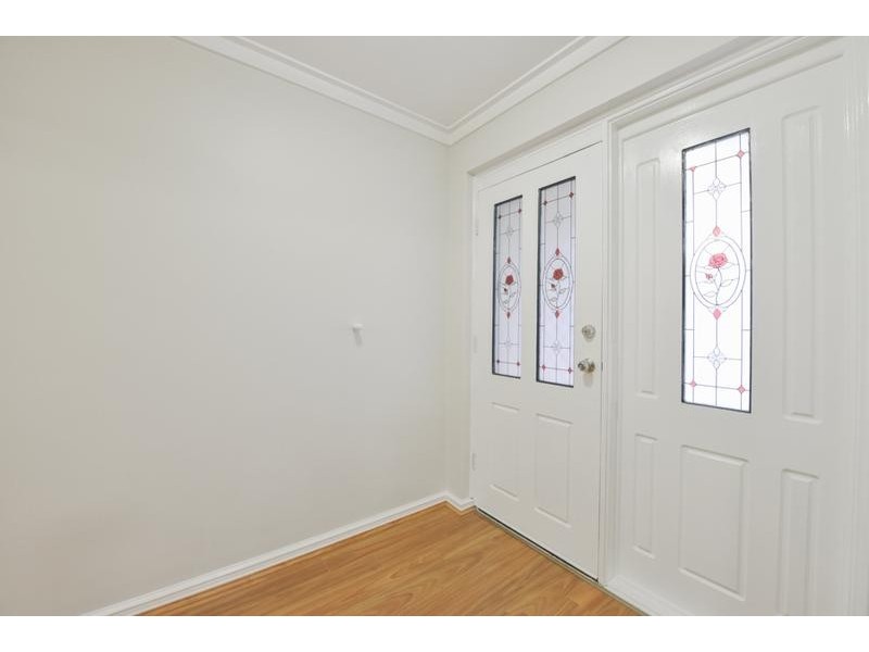 4 Bagoda Street, Queens Park WA 6107