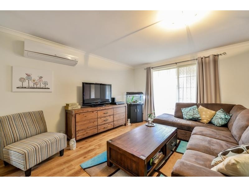 11/378 Holmes Road, Forrestfield WA 6058
