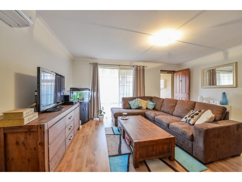 11/378 Holmes Road, Forrestfield WA 6058