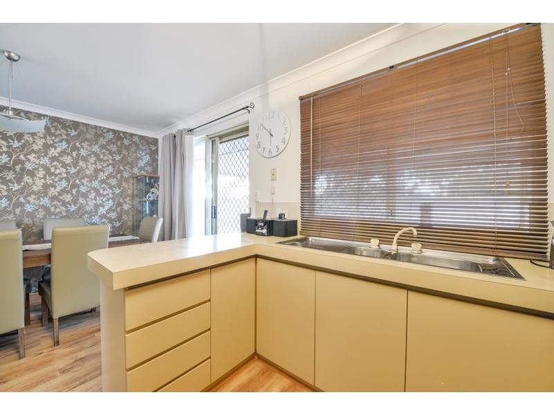 11/378 Holmes Road, Forrestfield WA 6058