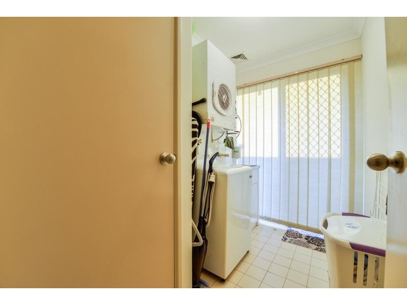 11/378 Holmes Road, Forrestfield WA 6058