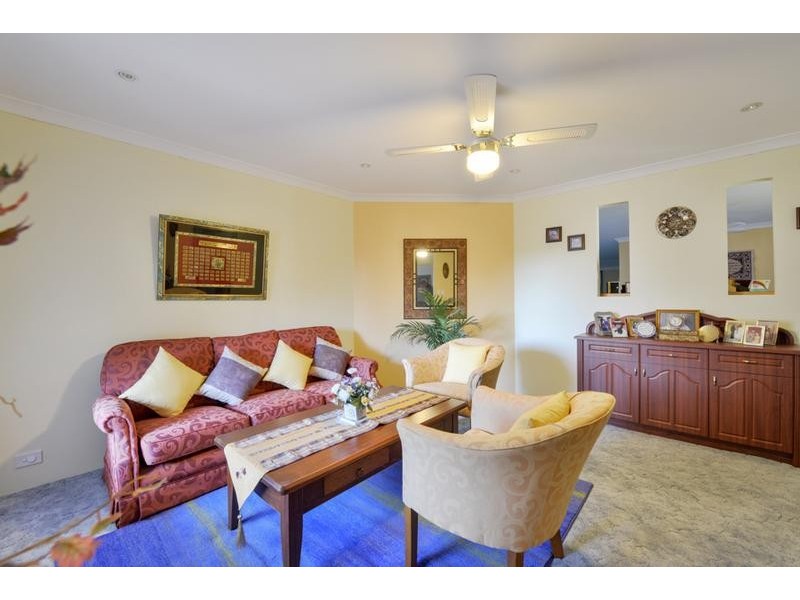 36 Cedar Way, Forrestfield WA 6058