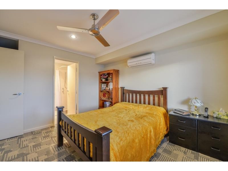 7 Retchford Way, Queens Park WA 6107