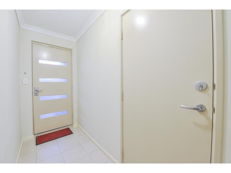 7 Retchford Way, Queens Park WA 6107