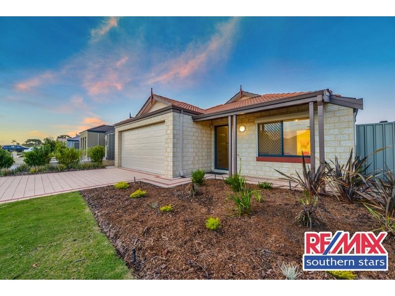 7 Retchford Way, Queens Park WA 6107