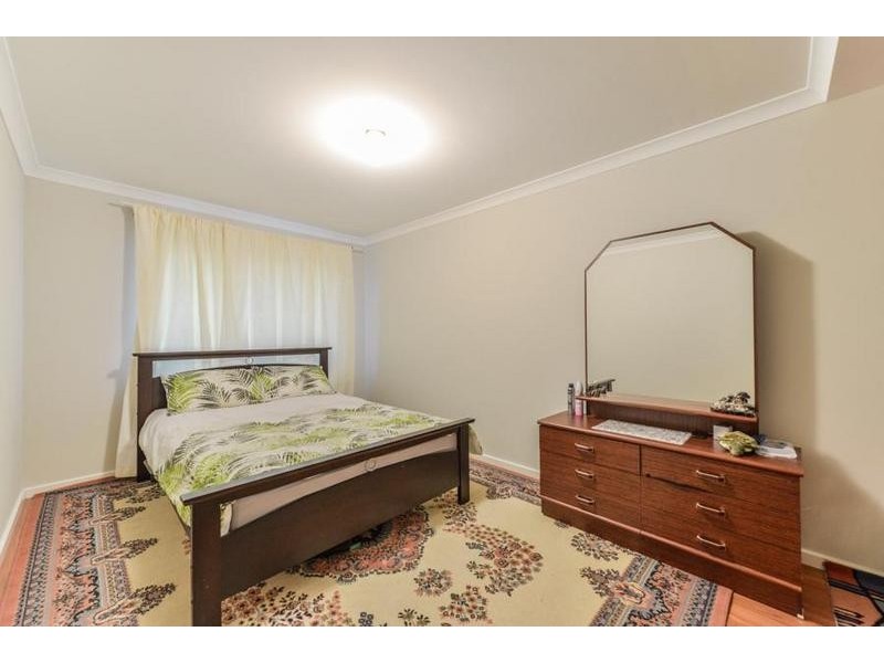 1 Cayenne Street, Wattle Grove WA 6107