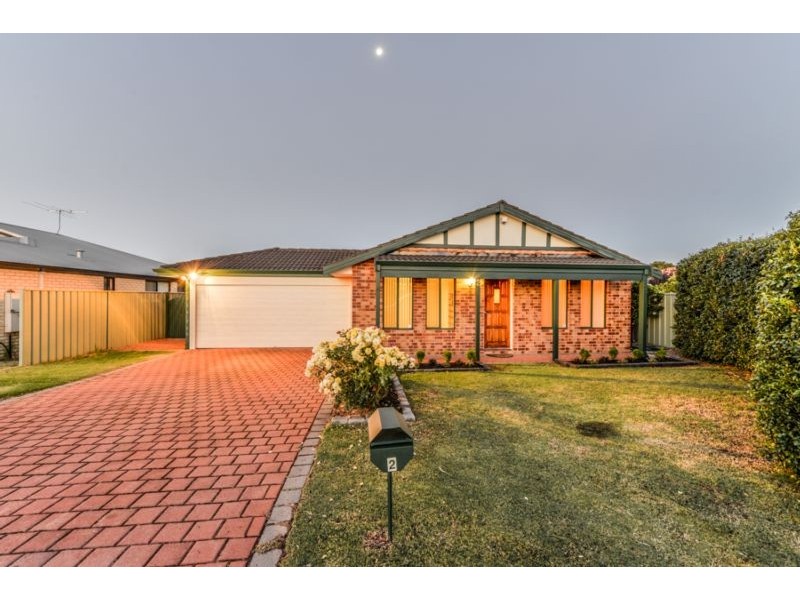 2 Loquat Way, Forrestfield WA 6058
