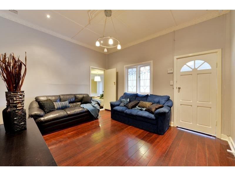 27 King Street, Gosnells WA 6110