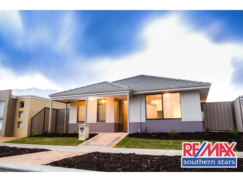 11 Terracina Parkway, Piara Waters WA 6112