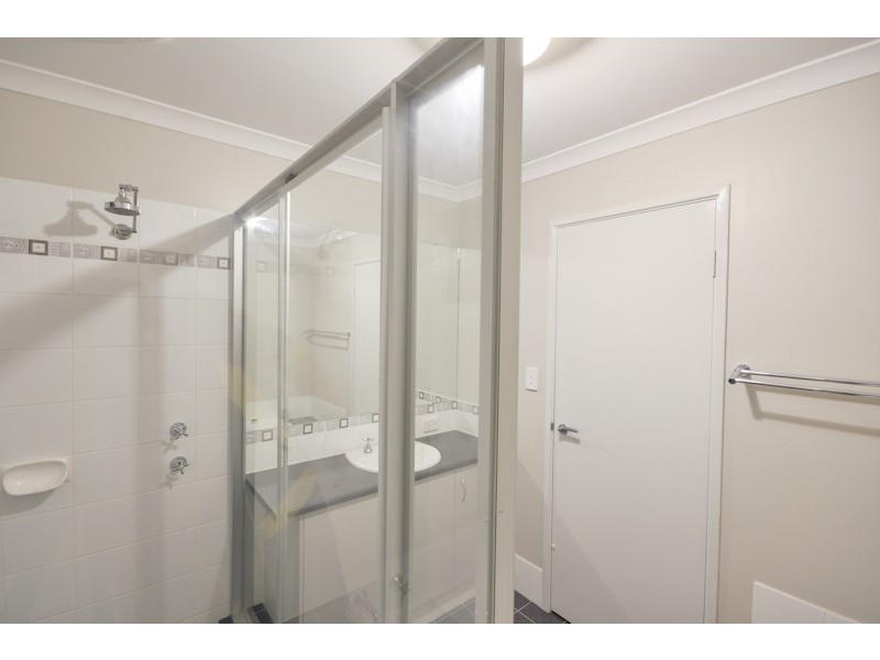 11 Terracina Parkway, Piara Waters WA 6112