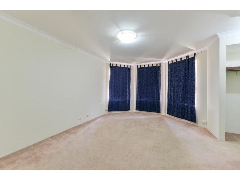 3 Dabchick Close, East Cannington WA 6107