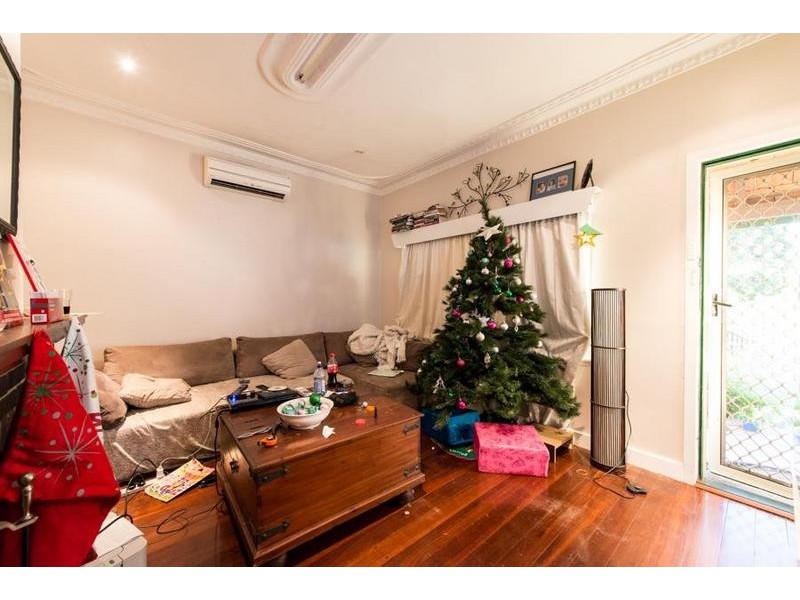 215 Gibbs Street, East Cannington WA 6107