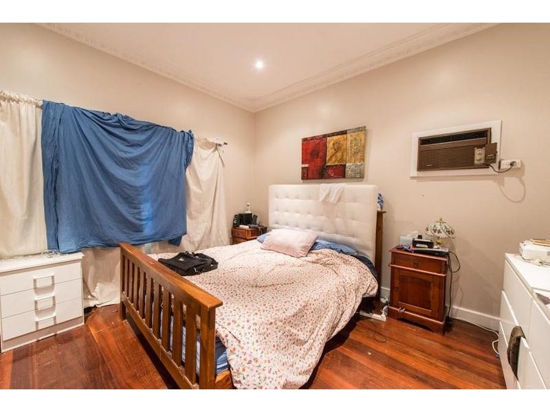 215 Gibbs Street, East Cannington WA 6107