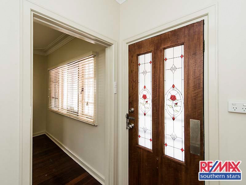 275 George Street, Queens Park WA 6107