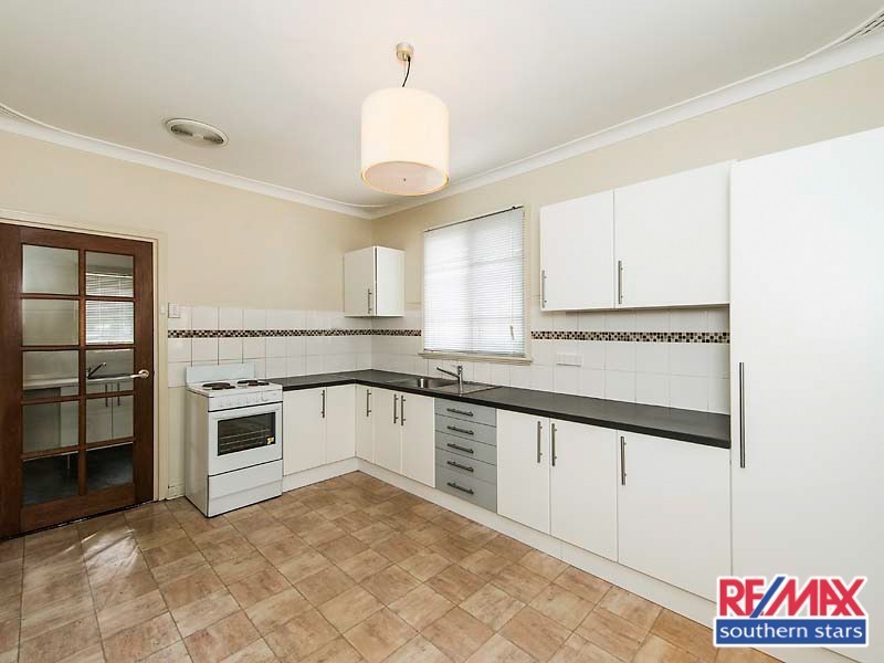 275 George Street, Queens Park WA 6107