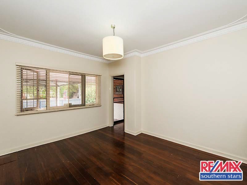 275 George Street, Queens Park WA 6107