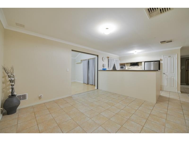 41 Phoenix Drive, Kenwick WA 6107