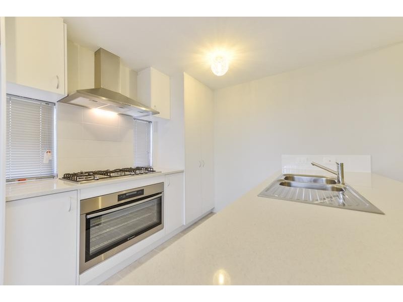 37a Mallard Way, Cannington WA 6107