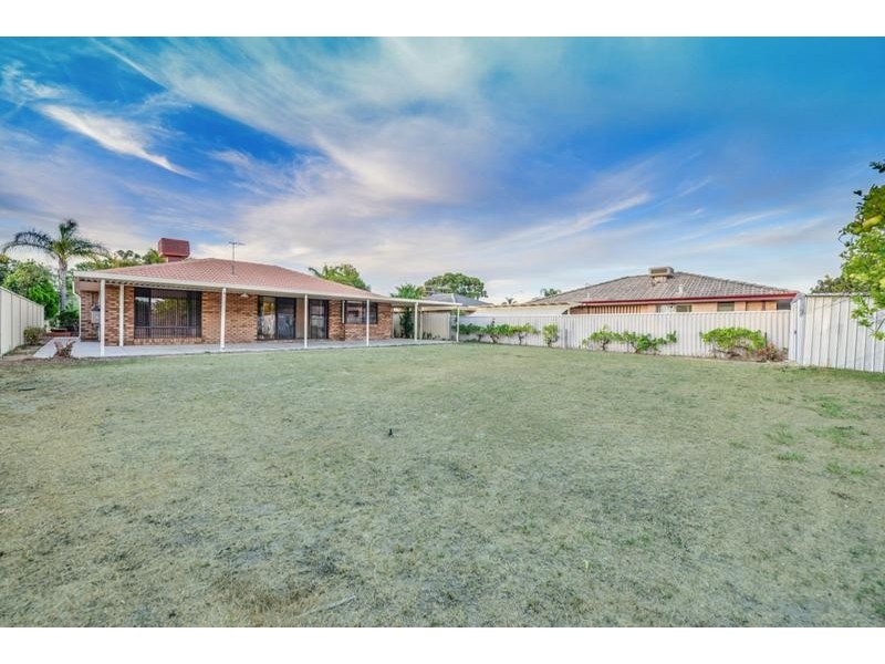 21 Helm Street, Maddington WA 6109