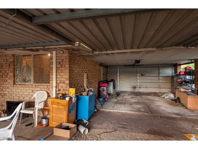 8 Price Court, Brookdale WA 6112