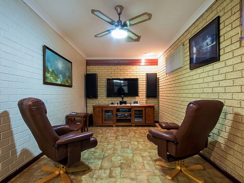 45 Stretton Way, Kenwick WA 6107