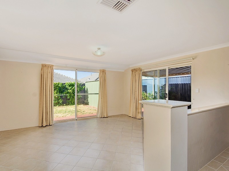 16 Plaimar Ramble, Byford WA 6122