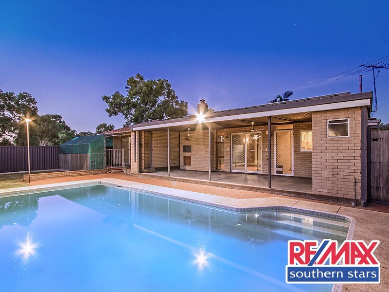 18 Galaxy Street, Beckenham WA 6107